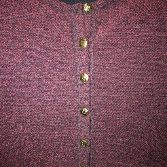 EUC Women’s LL Bean Size Medium Sweater/Cardigan - Picture 3 of 9